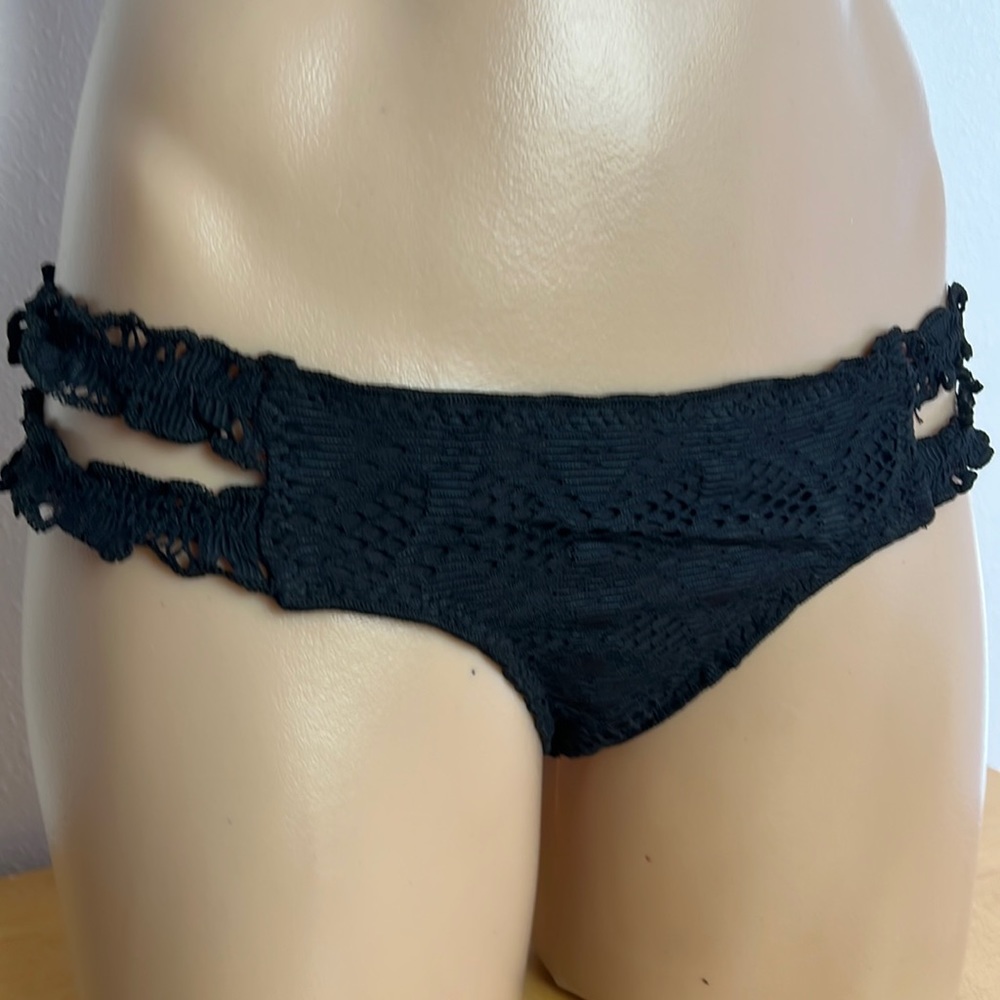 New with tags Becca crochet bikini bottom